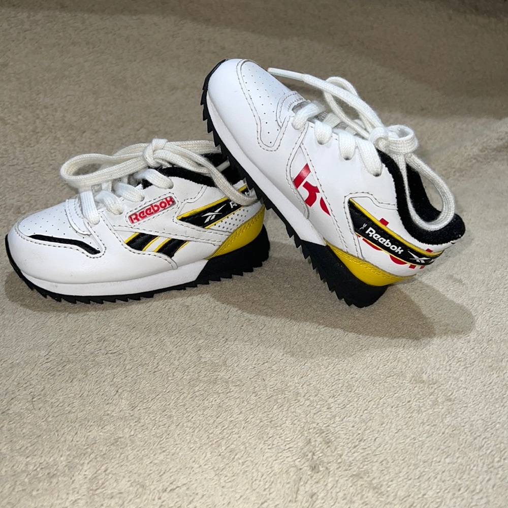 Reebok Classic Leather Ripple Toddlers Shoes/Sneakers Size 4